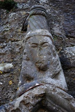 edin in the circle round